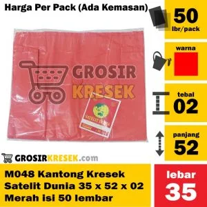 M048 Kresek Satelit Dunia 35 x 52 x 02 Merah isi 50 lbr Kantong Grosir